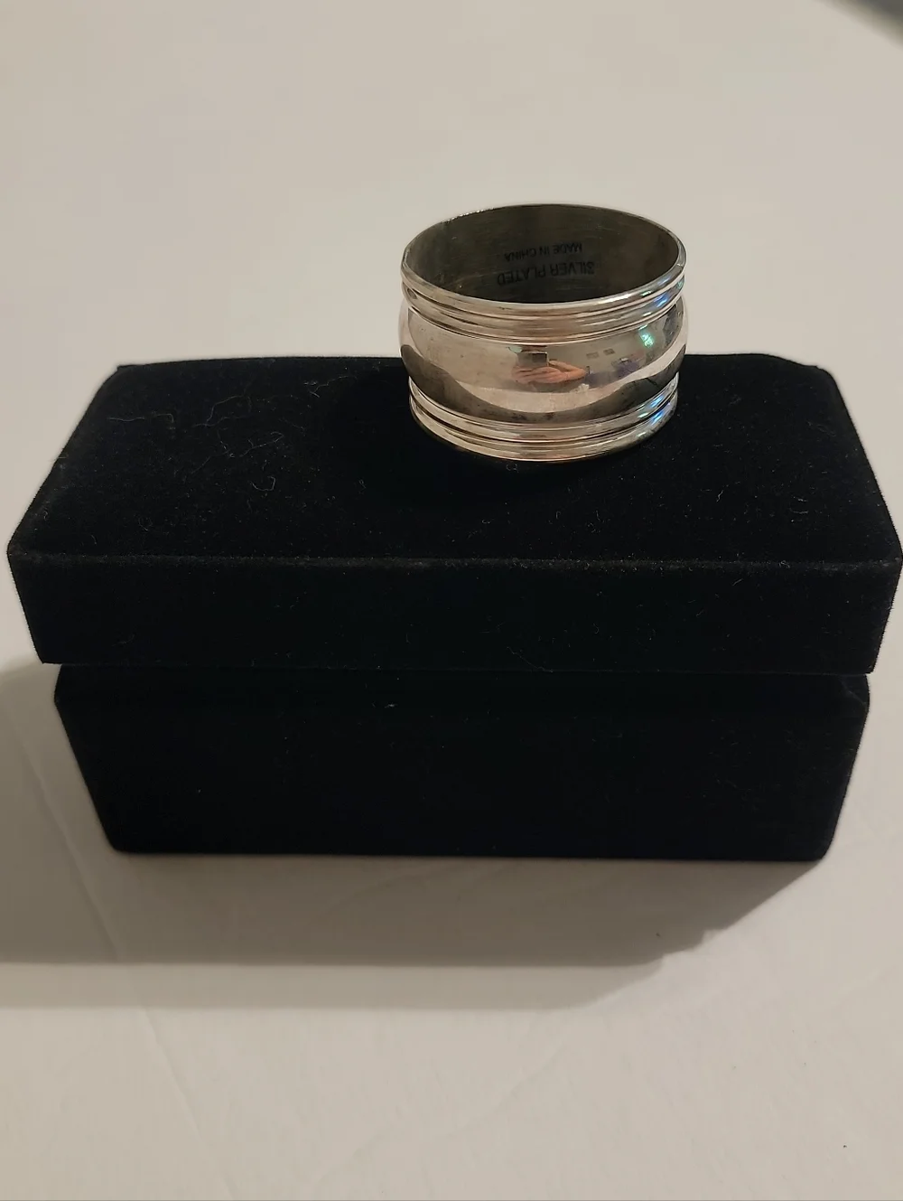 International Silver Company Silverplate Napkin Rings Set of 4 New